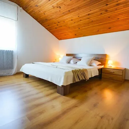 Pensionat Big With Sea View Ero