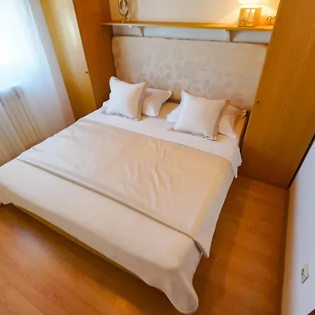 Guest house Big With Sea View Ero 3*