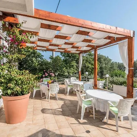 Guest house Big With Sea View Ero