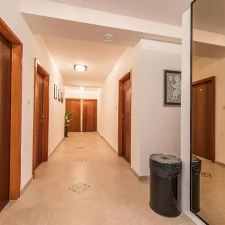 Big With Sea View Ero