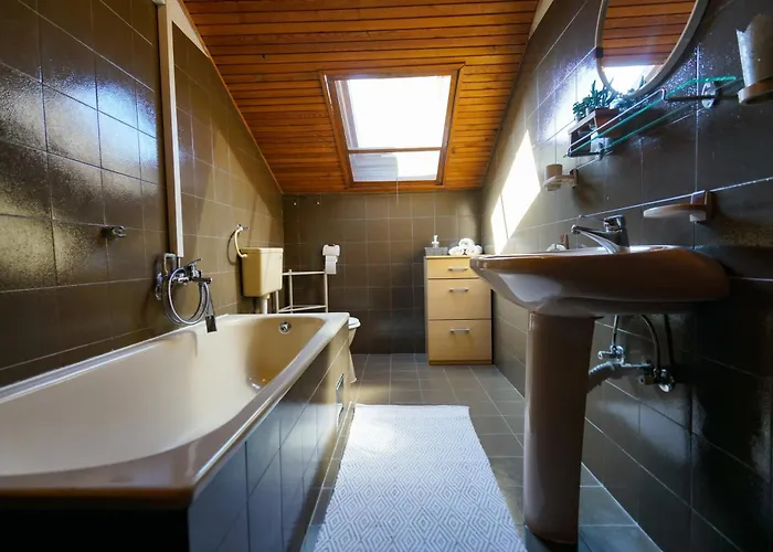 Gasthuis Big With Sea View Ero 3*