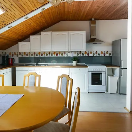 Big With Sea View Ero Sukošan